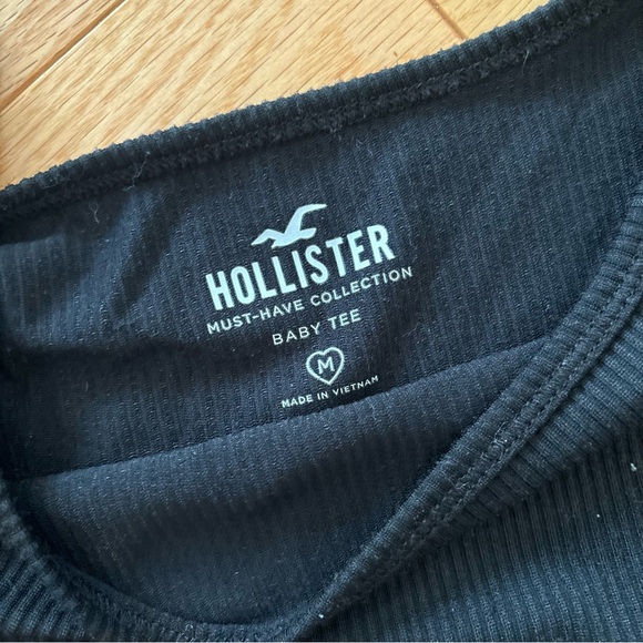 Hollister Square Neck Ribbed Crop Top - Picture 2 of 3